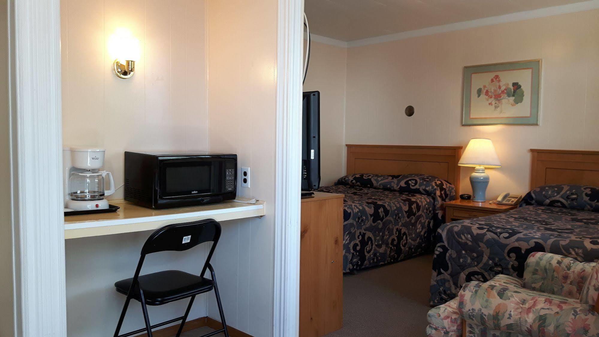 The Maplewood Motel ポート・エルジン エクステリア 写真