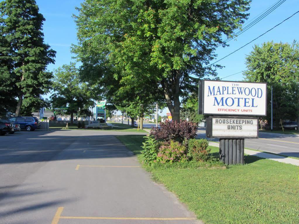 The Maplewood Motel ポート・エルジン エクステリア 写真